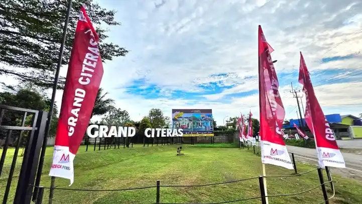 Gerbang Utama Grand Citeras - Perumahan Modern Serang, Banten